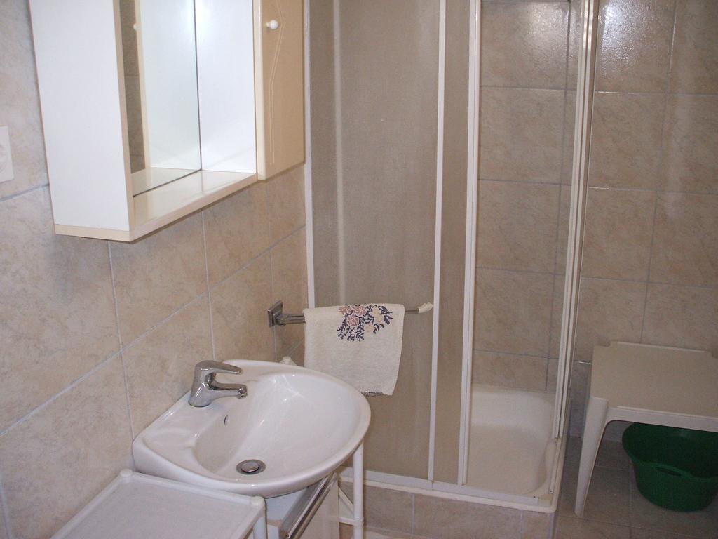 Apartmani Mira Senj  Eksteriør billede