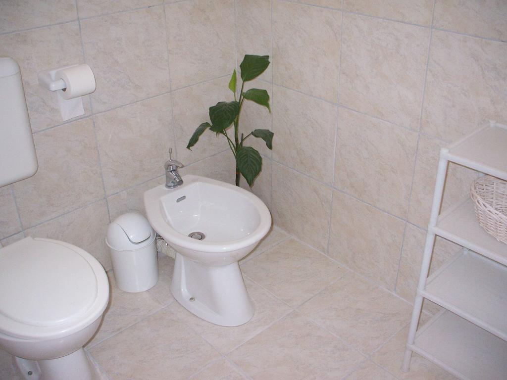 Apartmani Mira Senj  Eksteriør billede