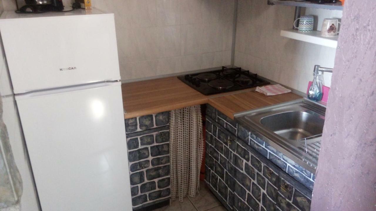 Apartmani Mira Senj  Eksteriør billede